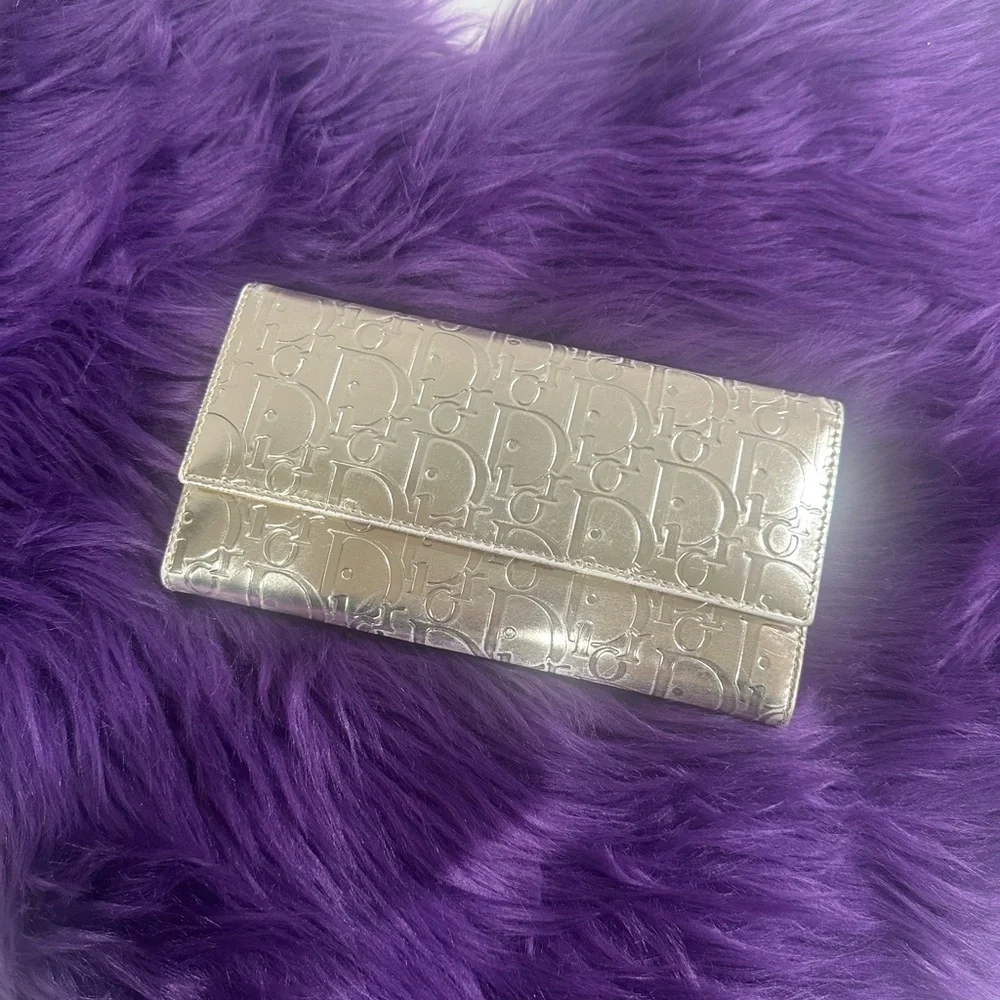 DIOR PATENT LEATHER EMBOSSED CONTINENTAL WALLET